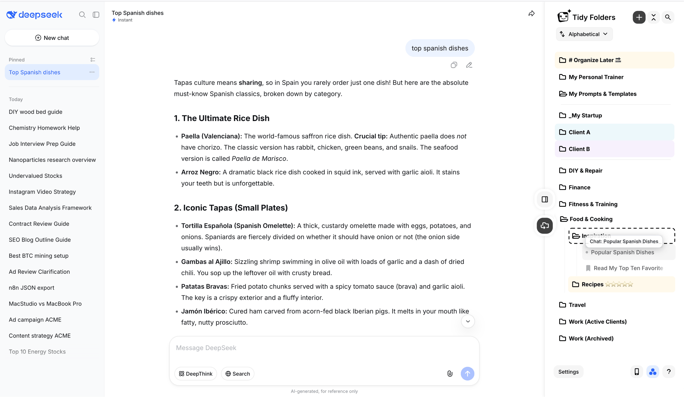 Les dossiers DeepSeek avec le panneau Tidy Folders : de vrais dossiers et sous-dossiers à côté de la barre latérale du chat, avec une conversation glissée à sa place